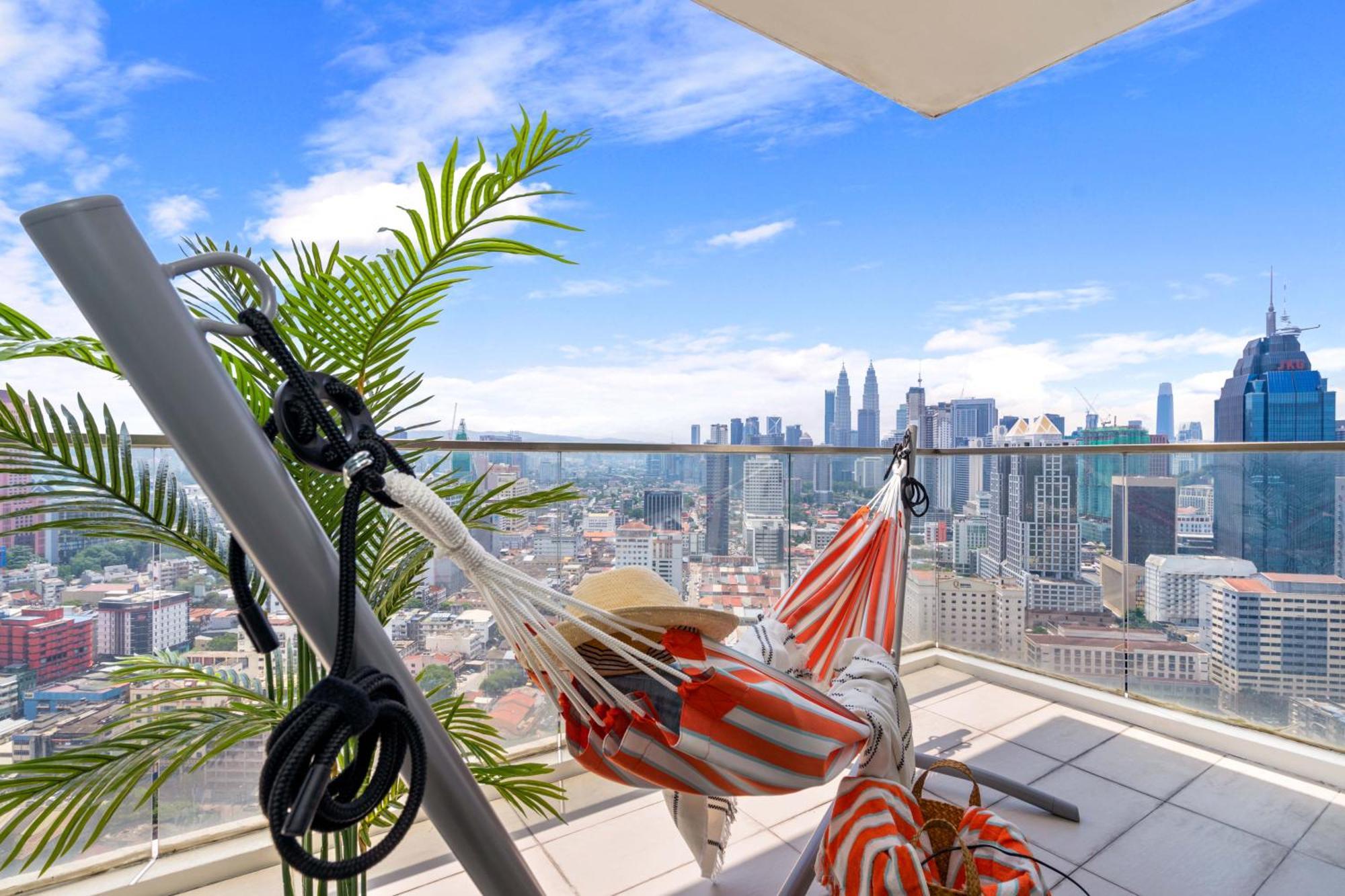 Naibnb In Regalia Residence Kuala Lumpur Kültér fotó